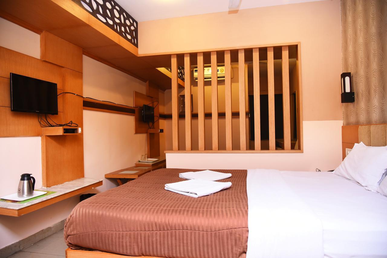 Grand Choice Hotel Bangalore Exterior foto