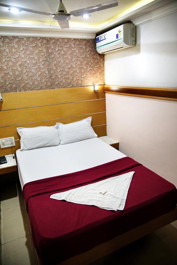 Grand Choice Hotel Bangalore Exterior foto